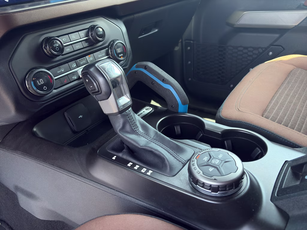 2023 Azure Gray Metallic Tri-Coat Ford Bronco Outer Banks 4X4 SUV