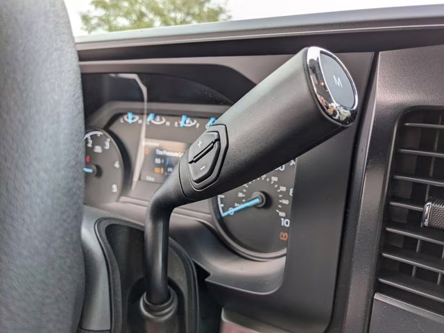 2026 Oxford White Ford Super Duty F-350 SRW XL 4X4 Truck