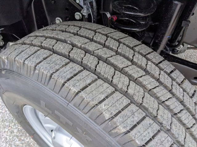 2026 Oxford White Ford Super Duty F-350 SRW XL 4X4 Truck