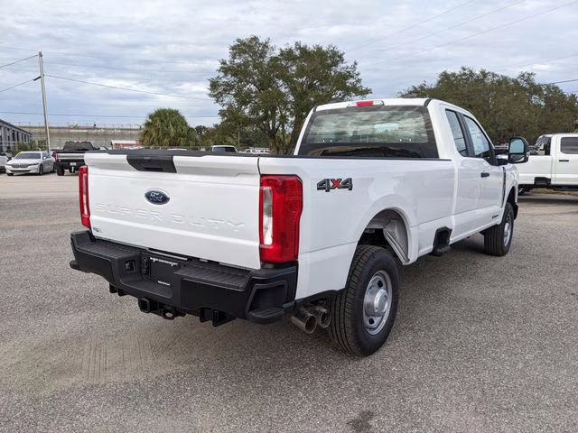 2026 Oxford White Ford Super Duty F-350 SRW XL 4X4 Truck
