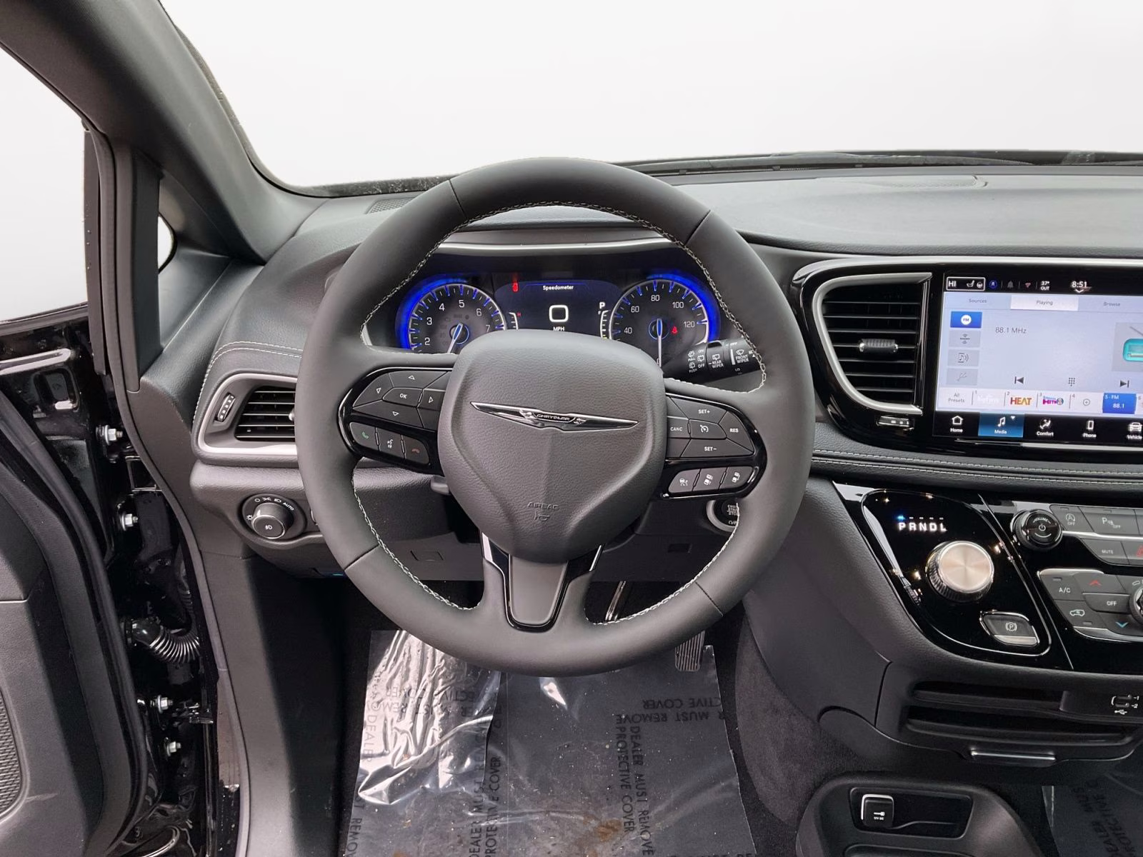 2026 Diamond Black Crystal Pearlcoat Chrysler Pacifica Select AWD Van