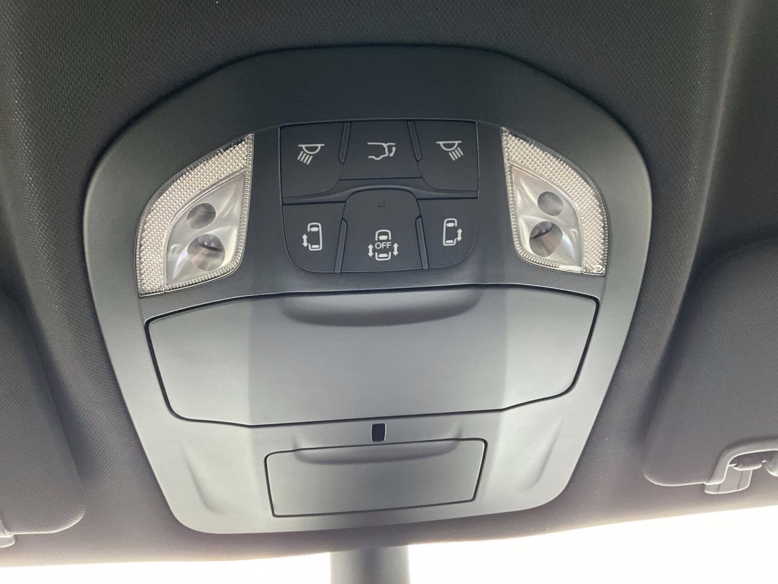 2026 Diamond Black Crystal Pearlcoat Chrysler Pacifica Select AWD Van