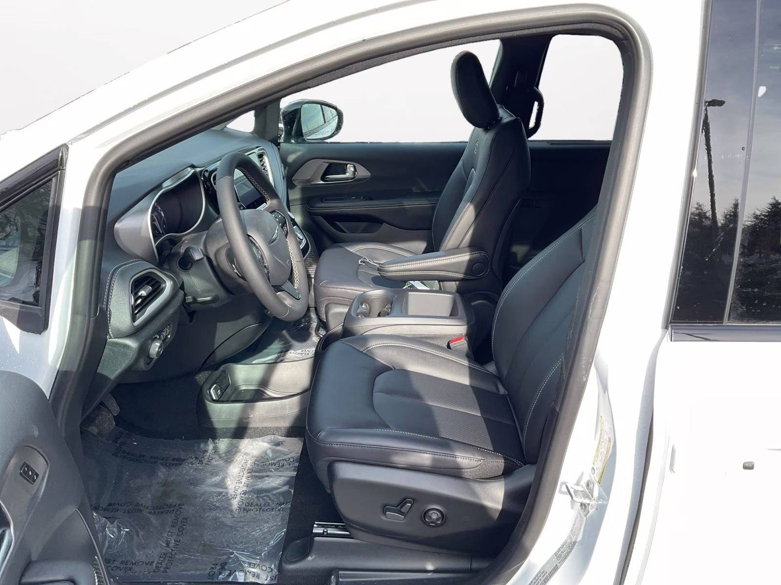 2026 Bright White Clearcoat Chrysler Pacifica Select AWD Van