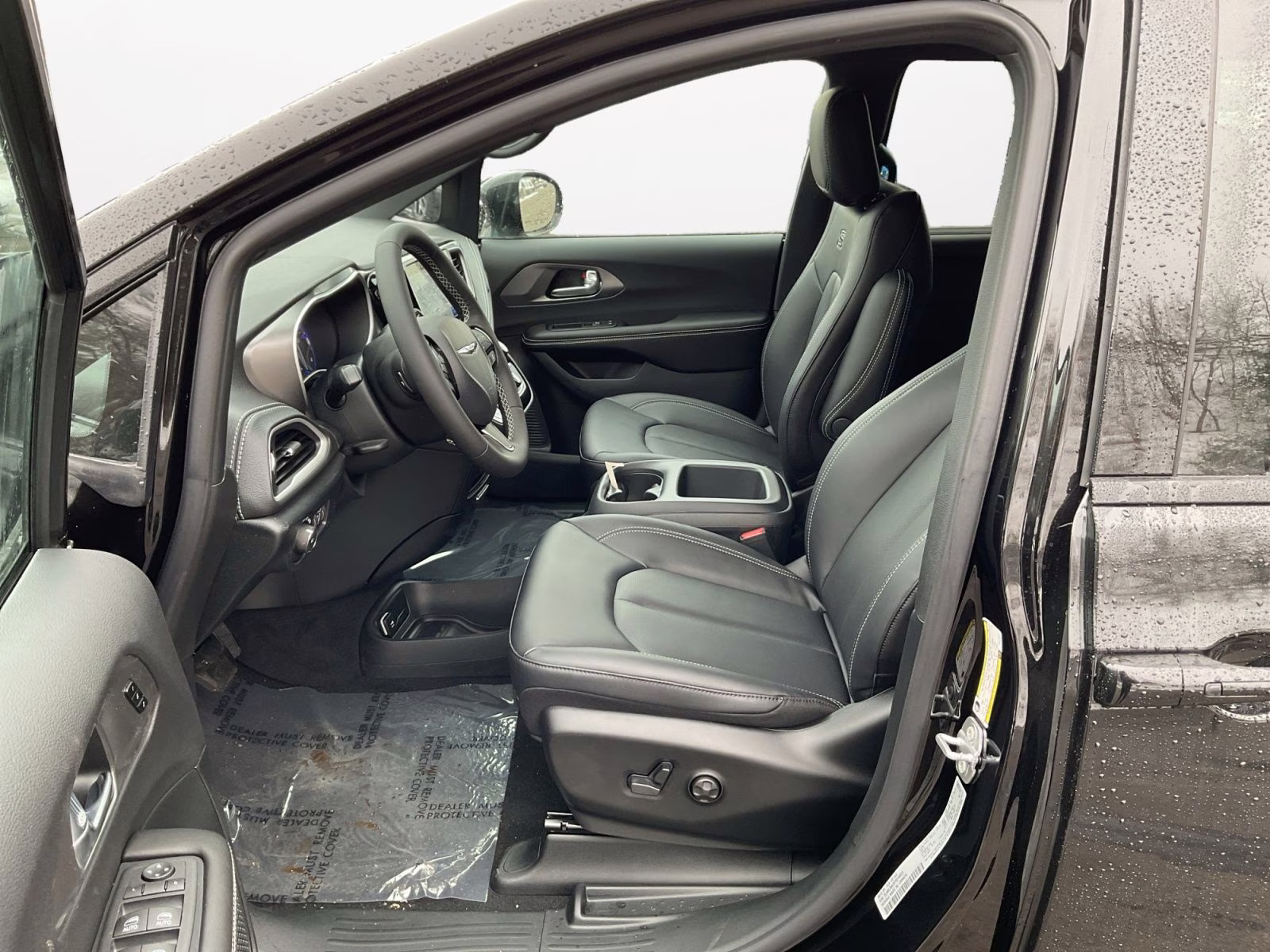 2026 Diamond Black Crystal Pearlcoat Chrysler Pacifica Select AWD Van