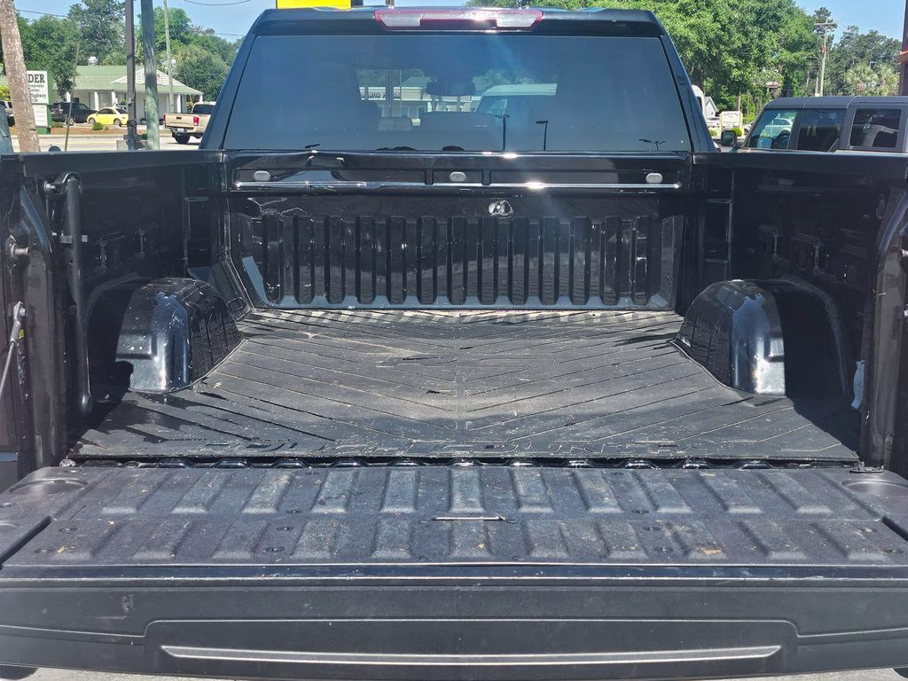 2023 Onyx Black GMC Sierra 1500 SLT 4X4 Truck