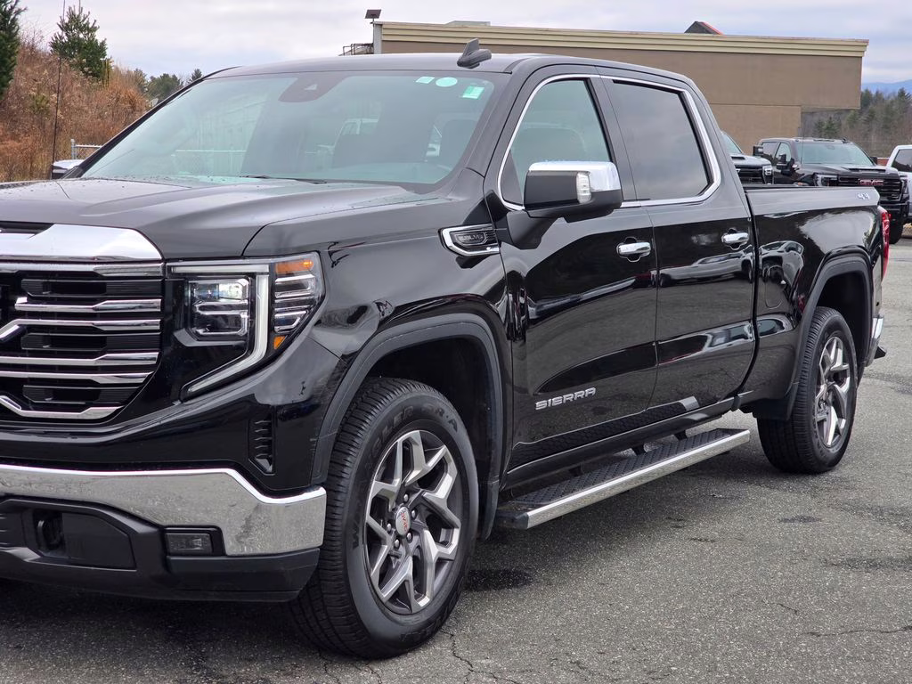 2023 Onyx Black GMC Sierra 1500 SLT 4X4 Truck