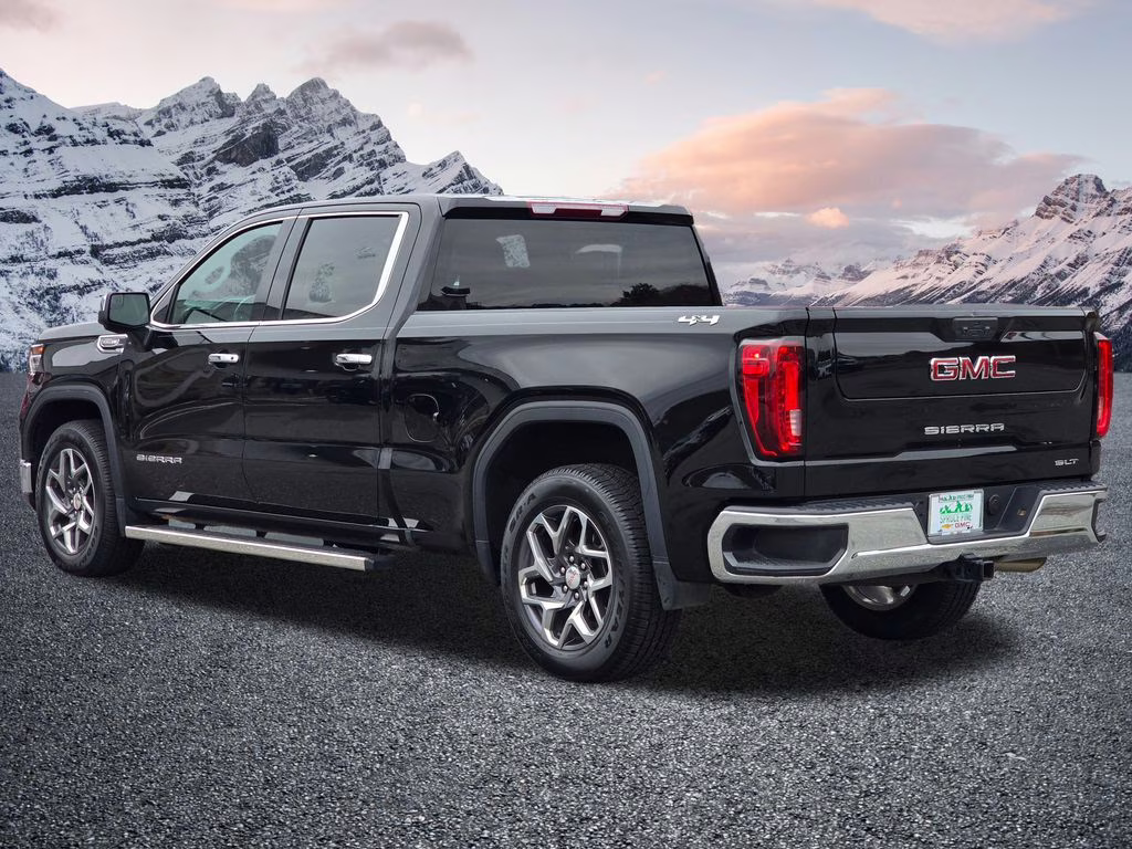 2023 Onyx Black GMC Sierra 1500 SLT 4X4 Truck