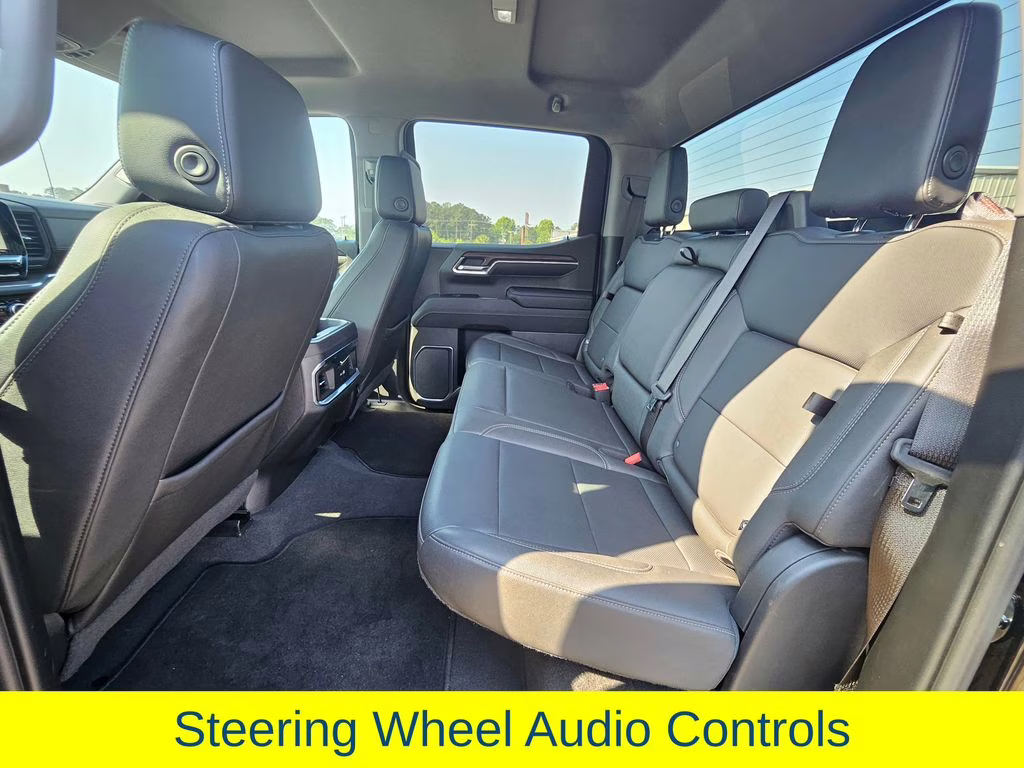 2023 Onyx Black GMC Sierra 1500 SLT 4X4 Truck