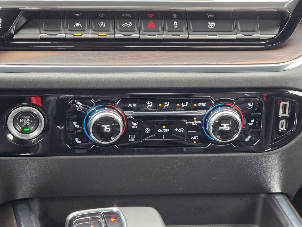 2023 Onyx Black GMC Sierra 1500 SLT 4X4 Truck