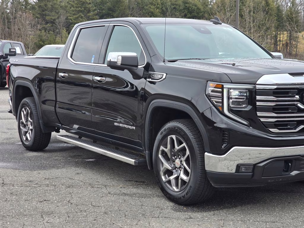 2023 Onyx Black GMC Sierra 1500 SLT 4X4 Truck