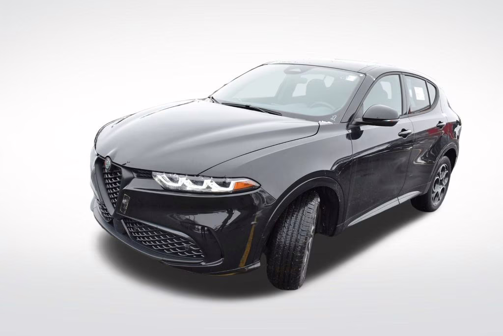 2025 Alfa Black Alfa Romeo Tonale Base AWD SUV