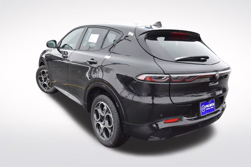 2025 Alfa Black Alfa Romeo Tonale Base AWD SUV