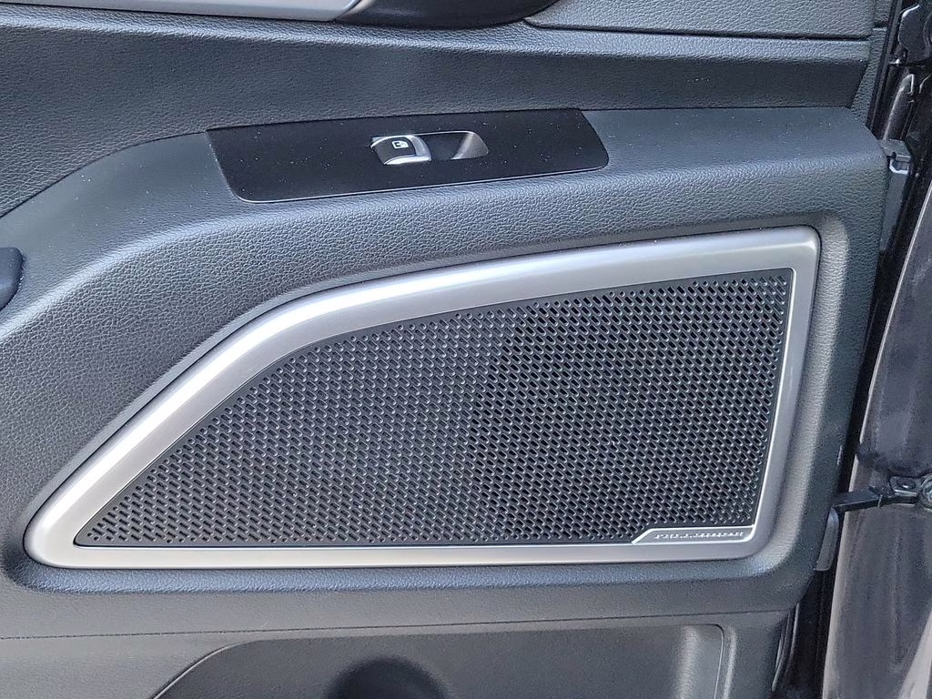 2025 Panthera Metal Kia Telluride S FWD SUV