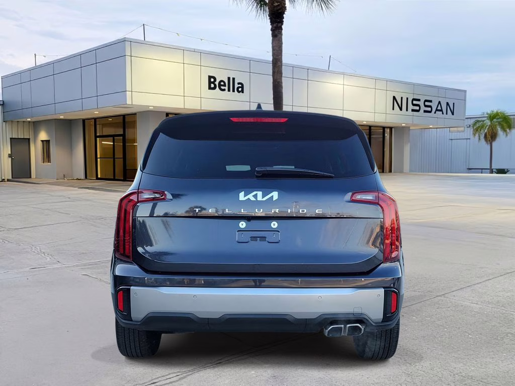 2025 Panthera Metal Kia Telluride S FWD SUV