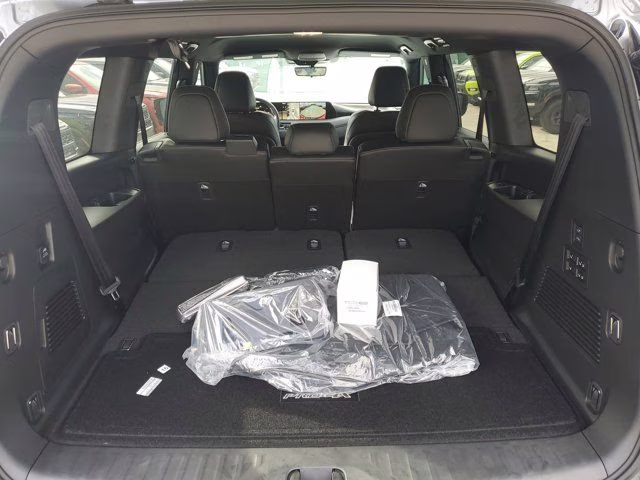 2025 Gun Metallic Nissan Armada PRO-4X 4X4 SUV