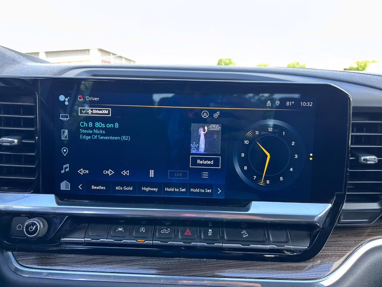 2023 Summit White Chevrolet Silverado 1500 LT Trail Boss 4X4 Truck