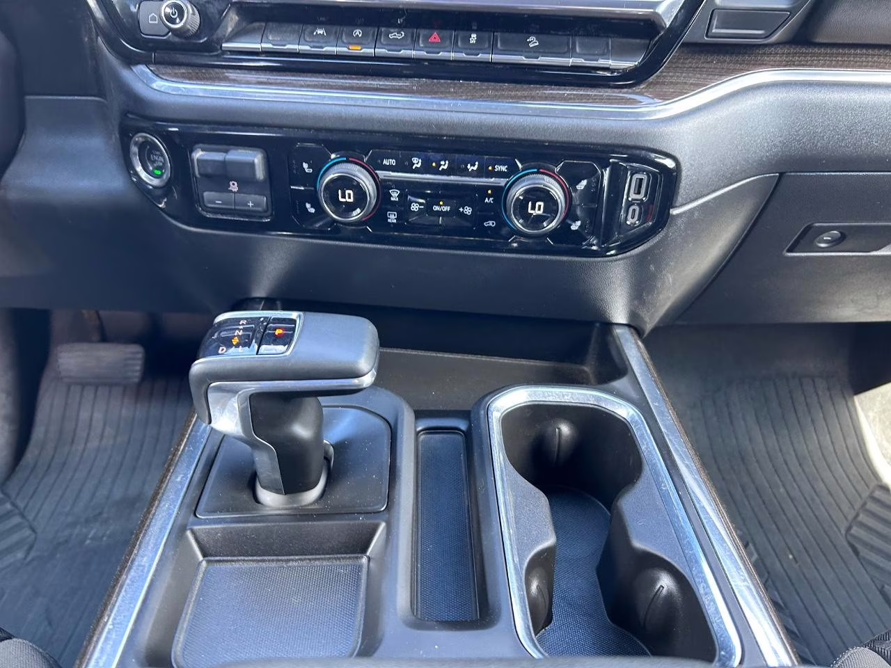 2023 Summit White Chevrolet Silverado 1500 LT Trail Boss 4X4 Truck