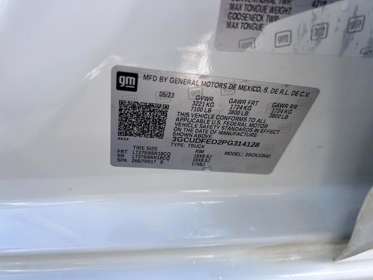 2023 Summit White Chevrolet Silverado 1500 LT Trail Boss 4X4 Truck