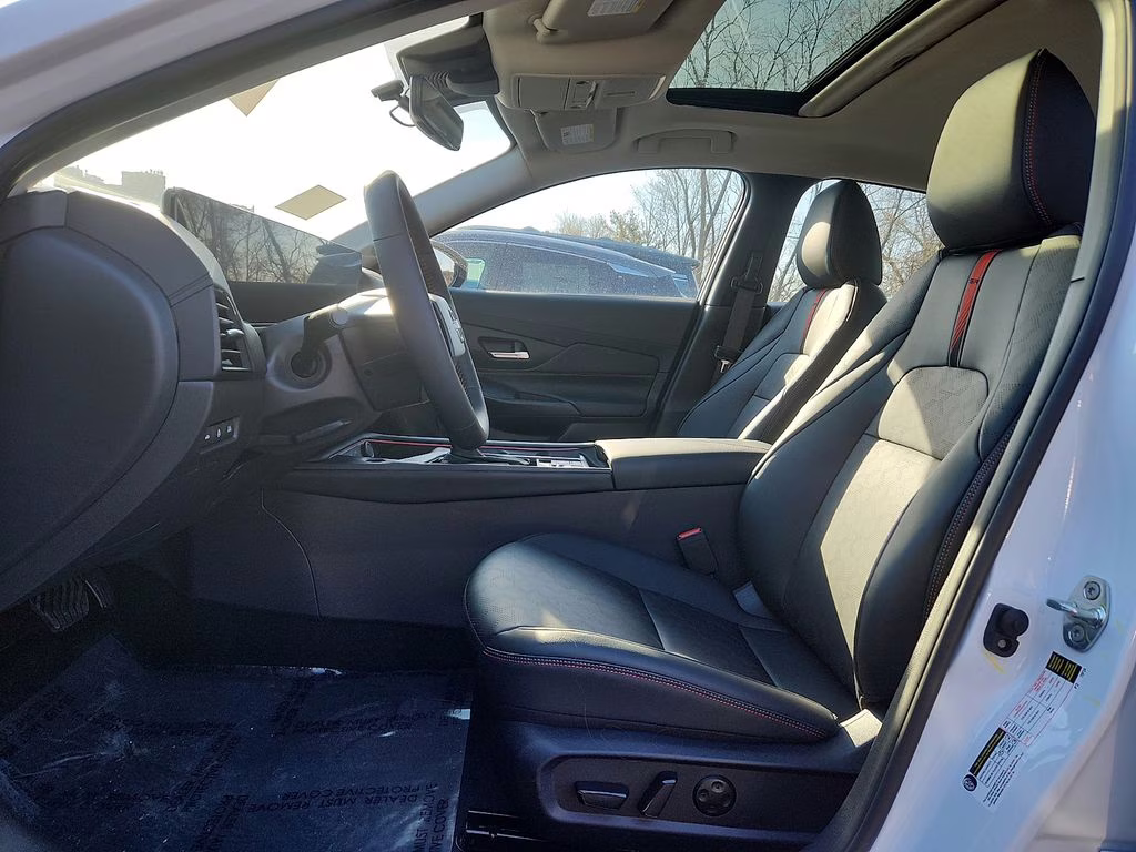 2026 Aspen White Tricoat Nissan Sentra SR FWD Sedan