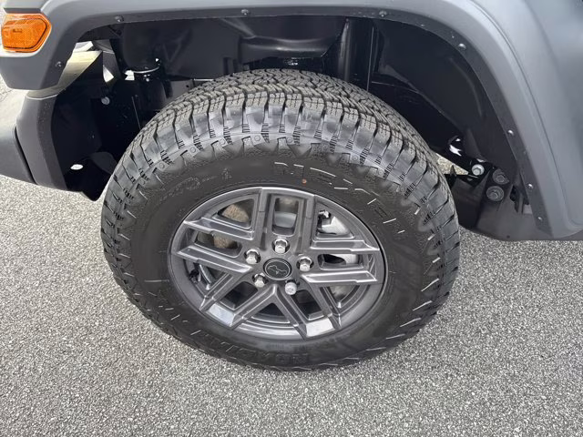 2026 Granite Crystal Metallic Clearcoat Jeep Wrangler Sport S 4X4 Convertible