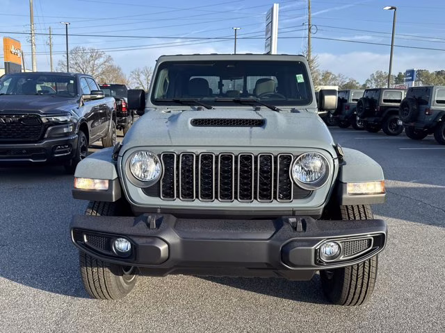 2026 Anvil Clearcoat Jeep Gladiator Sport S 4X4 Truck