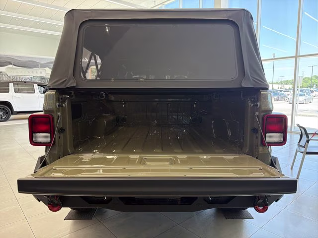 2026 41 Jeep Gladiator Sport S 4X4 Truck