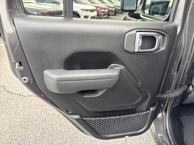 2026 Granite Crystal Metallic Clearcoat Jeep Wrangler Sport S 4X4 Convertible