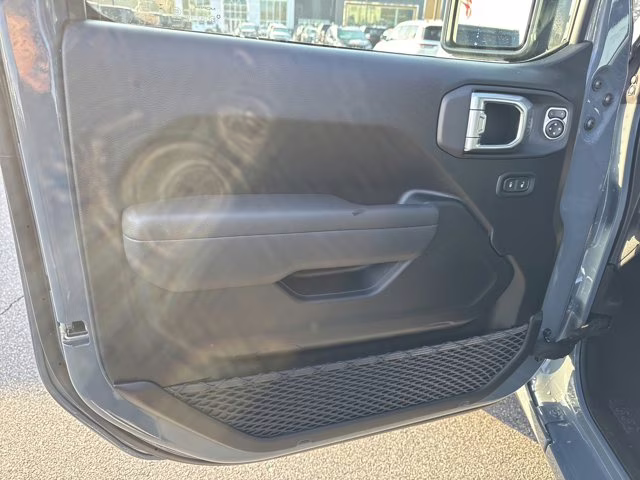 2026 Anvil Clearcoat Jeep Gladiator Sport S 4X4 Truck