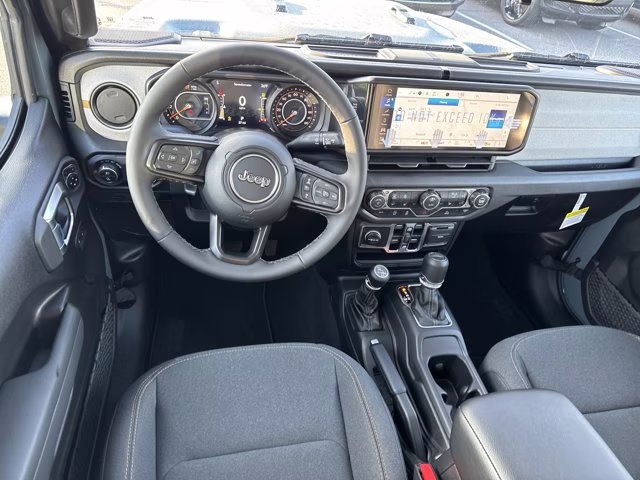 2026 Anvil Clearcoat Jeep Gladiator Sport S 4X4 Truck