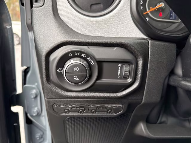 2026 Anvil Clearcoat Jeep Gladiator Willys 4X4 Truck