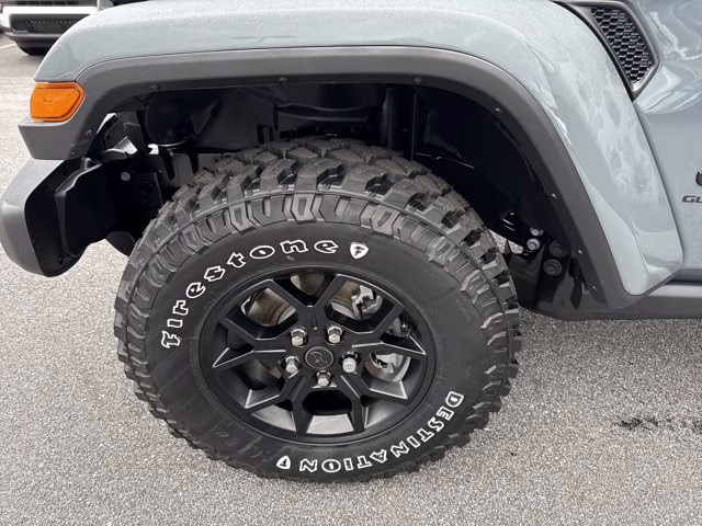 2026 Anvil Clearcoat Jeep Gladiator Willys 4X4 Truck