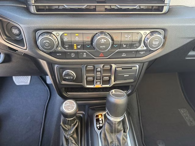 2026 41 Jeep Gladiator Sport S 4X4 Truck