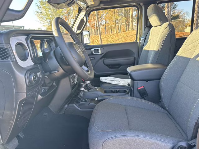 2026 41 Jeep Gladiator Sport S 4X4 Truck