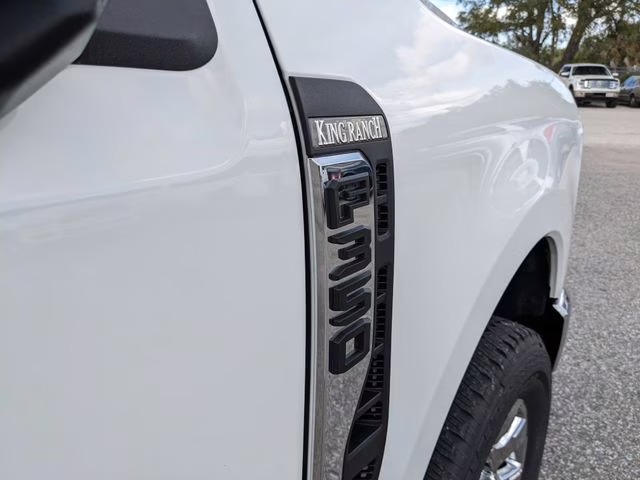 2026 Star White Metallic Tri-Coat Ford Super Duty F-350 SRW King Ranch 4X4 Truck