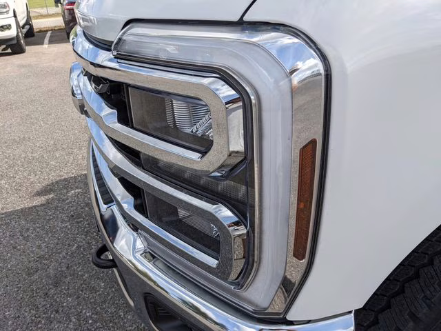 2026 Star White Metallic Tri-Coat Ford Super Duty F-350 SRW King Ranch 4X4 Truck