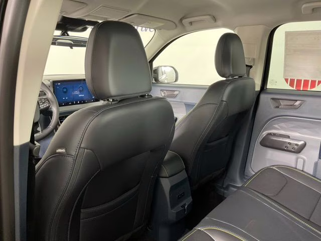 2026 Shadow Black Ford Maverick Lobo Standard AWD Truck