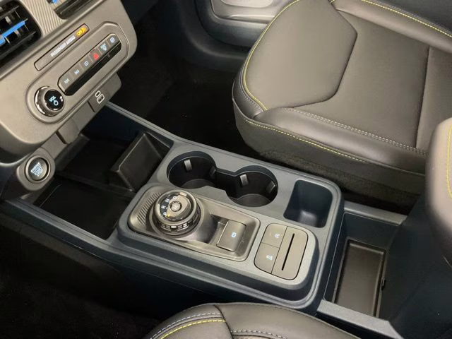 2026 Shadow Black Ford Maverick Lobo Standard AWD Truck