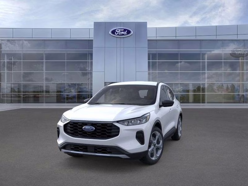 2025 Space Silver Metallic Ford Escape ST-Line FWD SUV