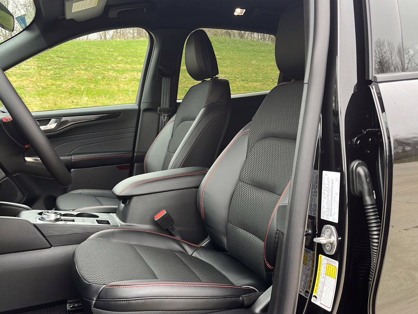 2026 Agate Black Ford Escape ST-Line AWD SUV