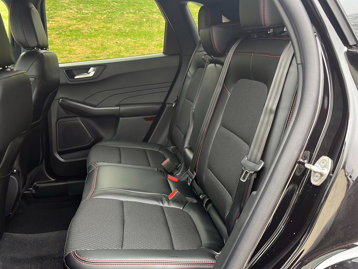 2026 Agate Black Ford Escape ST-Line AWD SUV