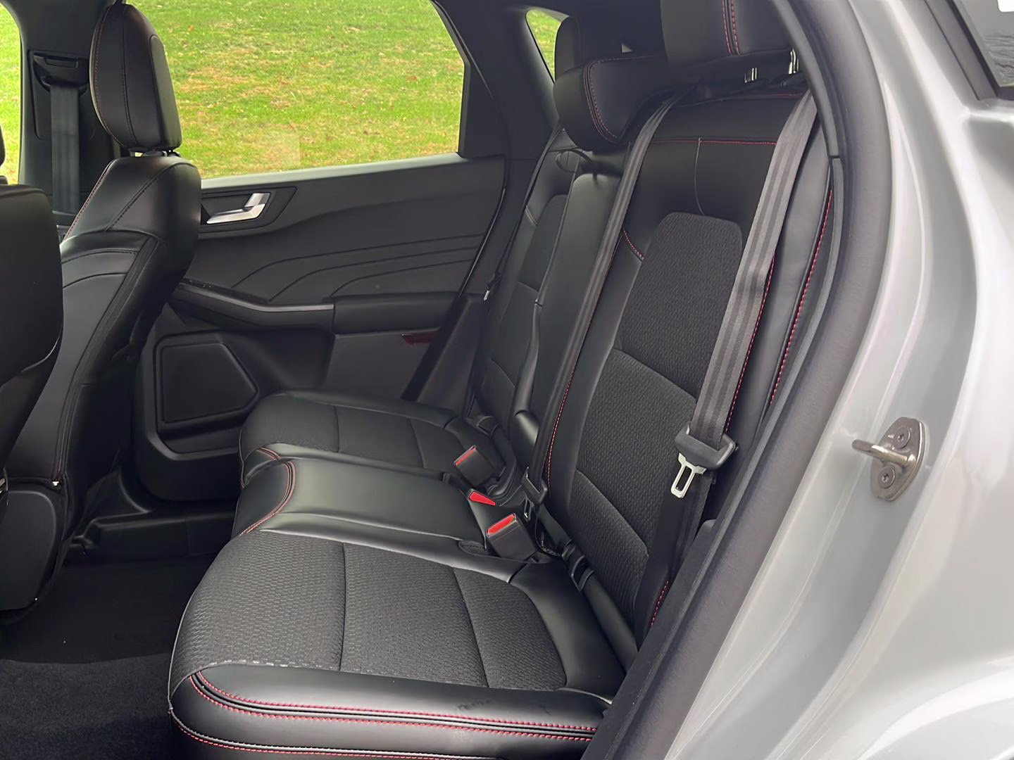 2026 Space Silver Ford Escape Hybrid ST-Line Select AWD SUV