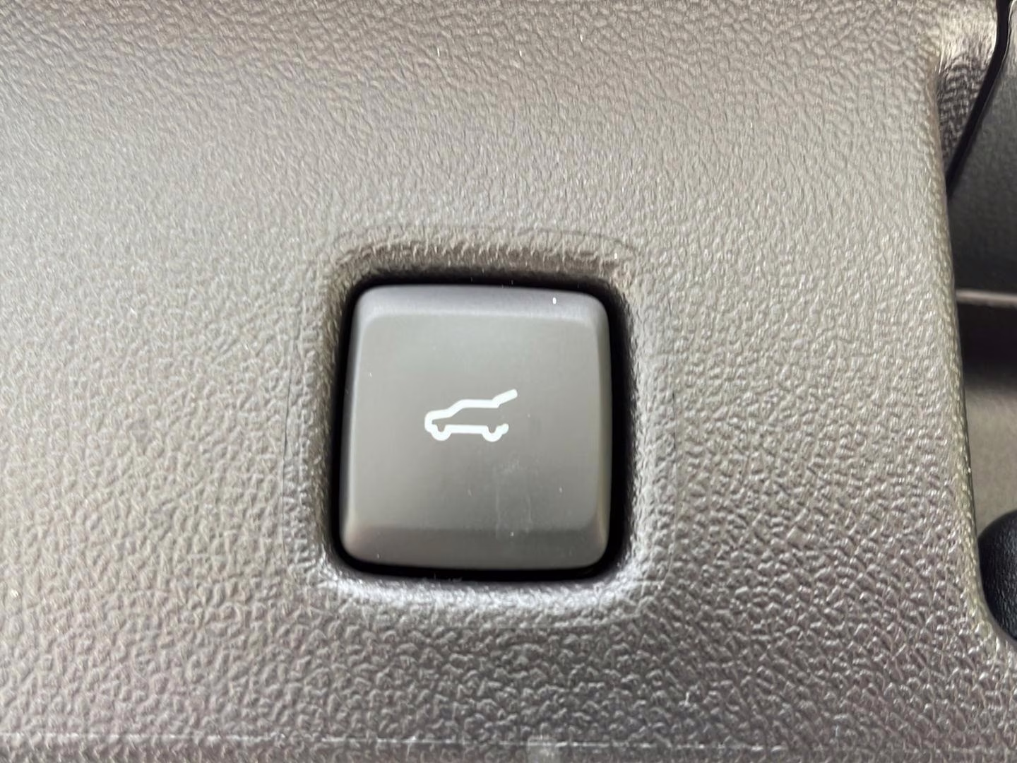 2026 Rapid Red Metallic Tinted Clearcoat Ford Escape Hybrid ST-Line Select AWD SUV