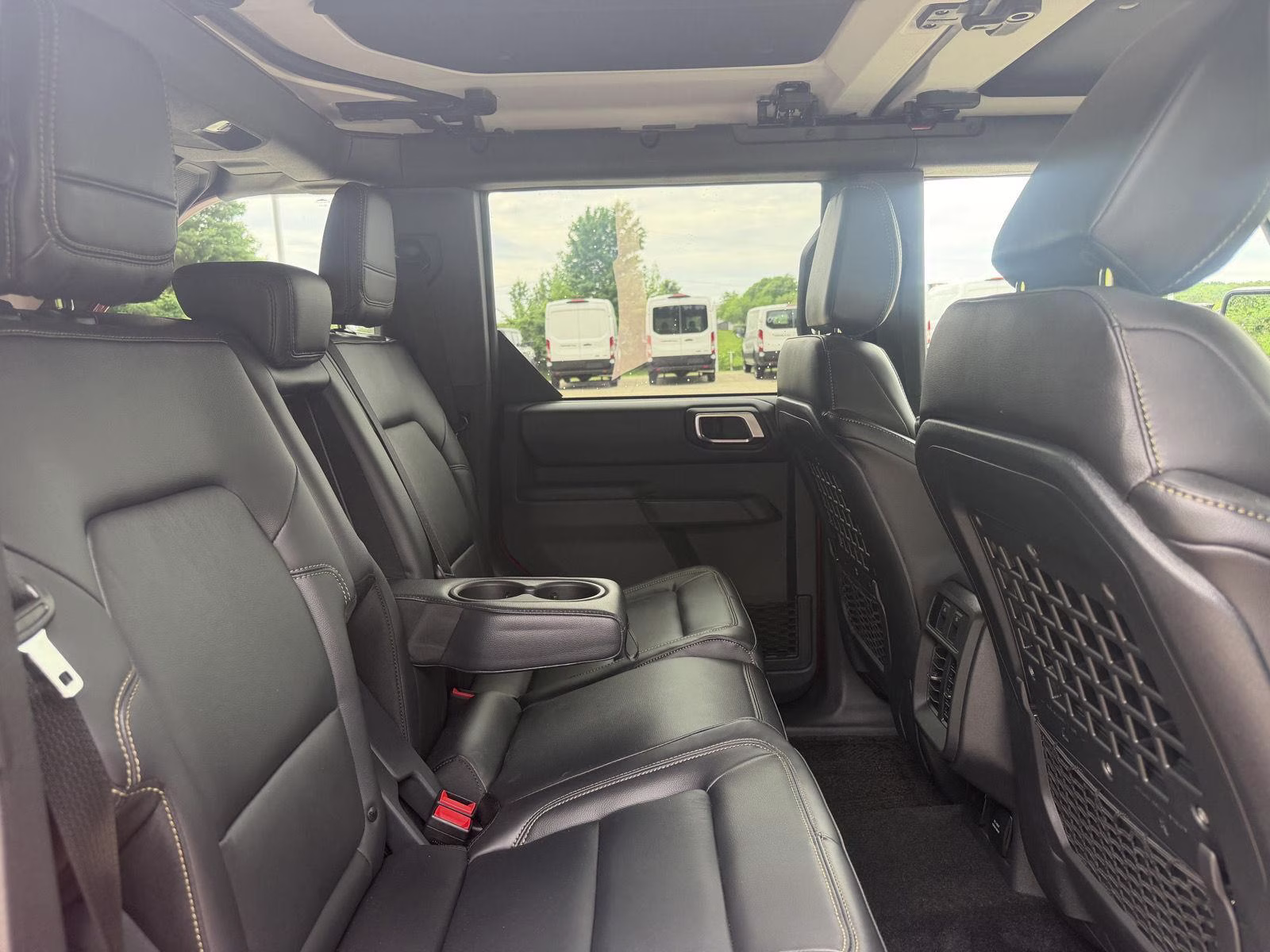 2025 Ruby Red Metallic Tinted Clearcoat Ford Bronco Badlands 4X4 SUV