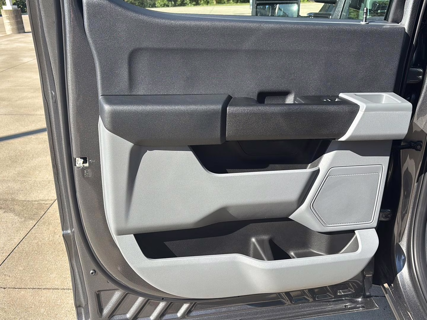 2026 Carbonized Gray Metallic Ford Super Duty F-350 SRW XLT 4X4 Truck