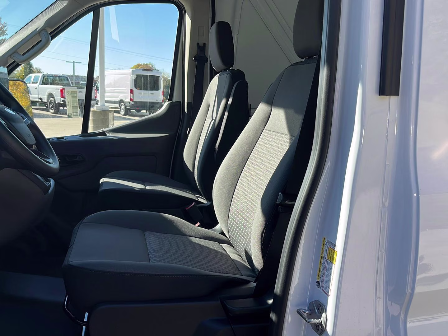 2026 Oxford White Ford Transit Cargo Van MED. ROOF, RWD RWD Van