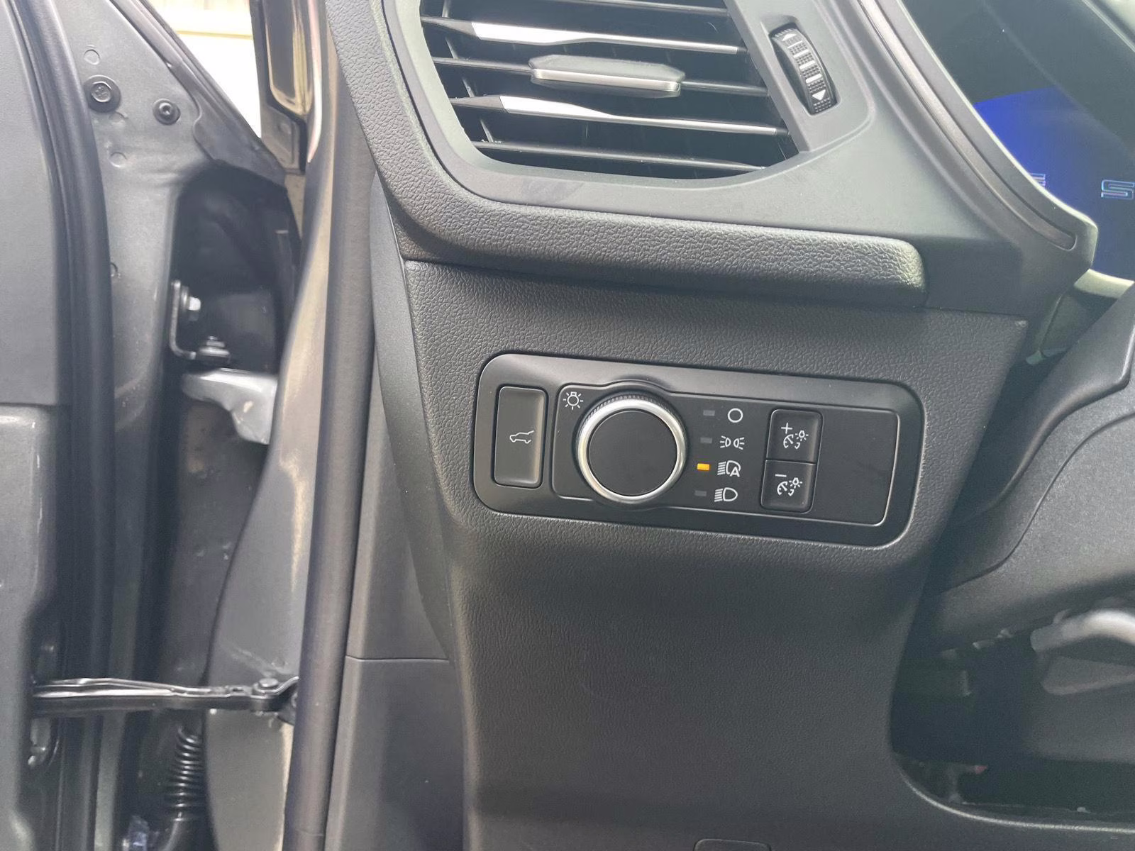 2026 Carbonized Gray Ford Escape Active AWD SUV