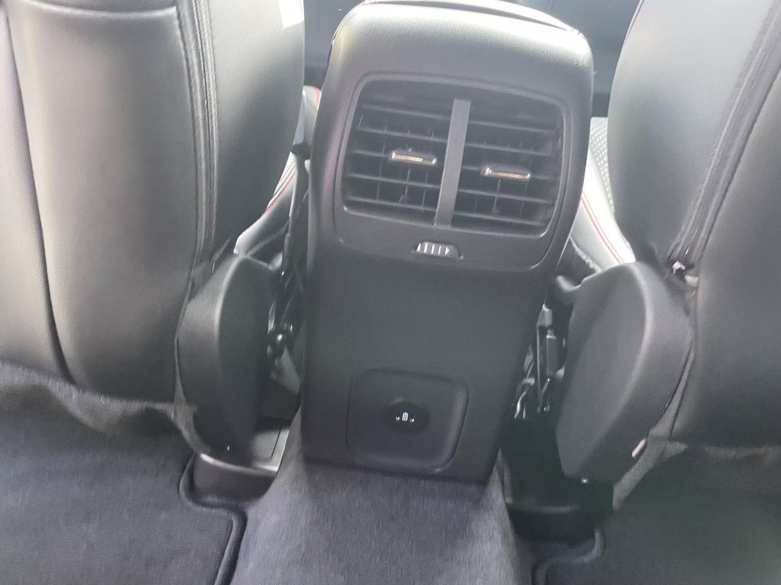 2026 Star White Metallic Tri-Coat Ford Escape ST-Line Select AWD SUV