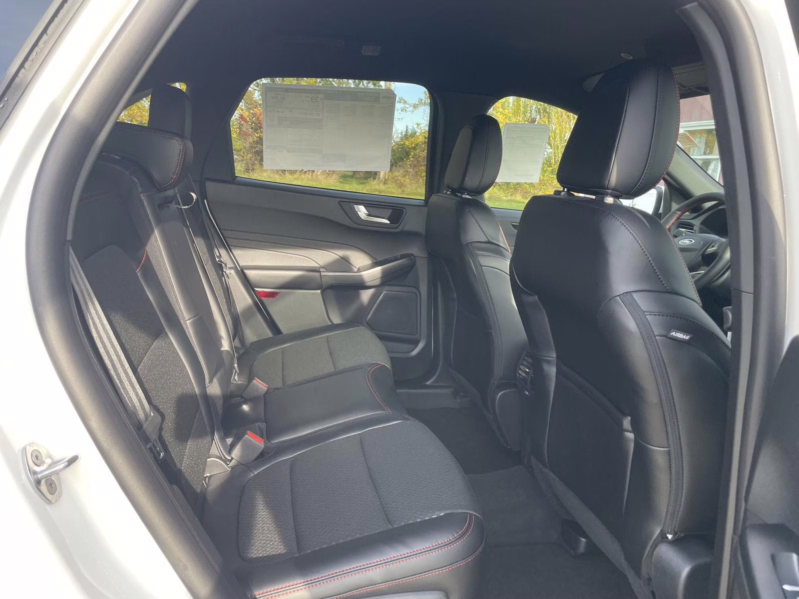 2026 Star White Metallic Tri-Coat Ford Escape ST-Line Select AWD SUV