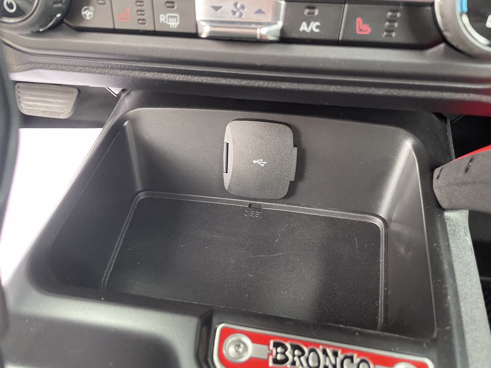 2025 Oxford White Ford Bronco Stroppe Edition 4X4 SUV