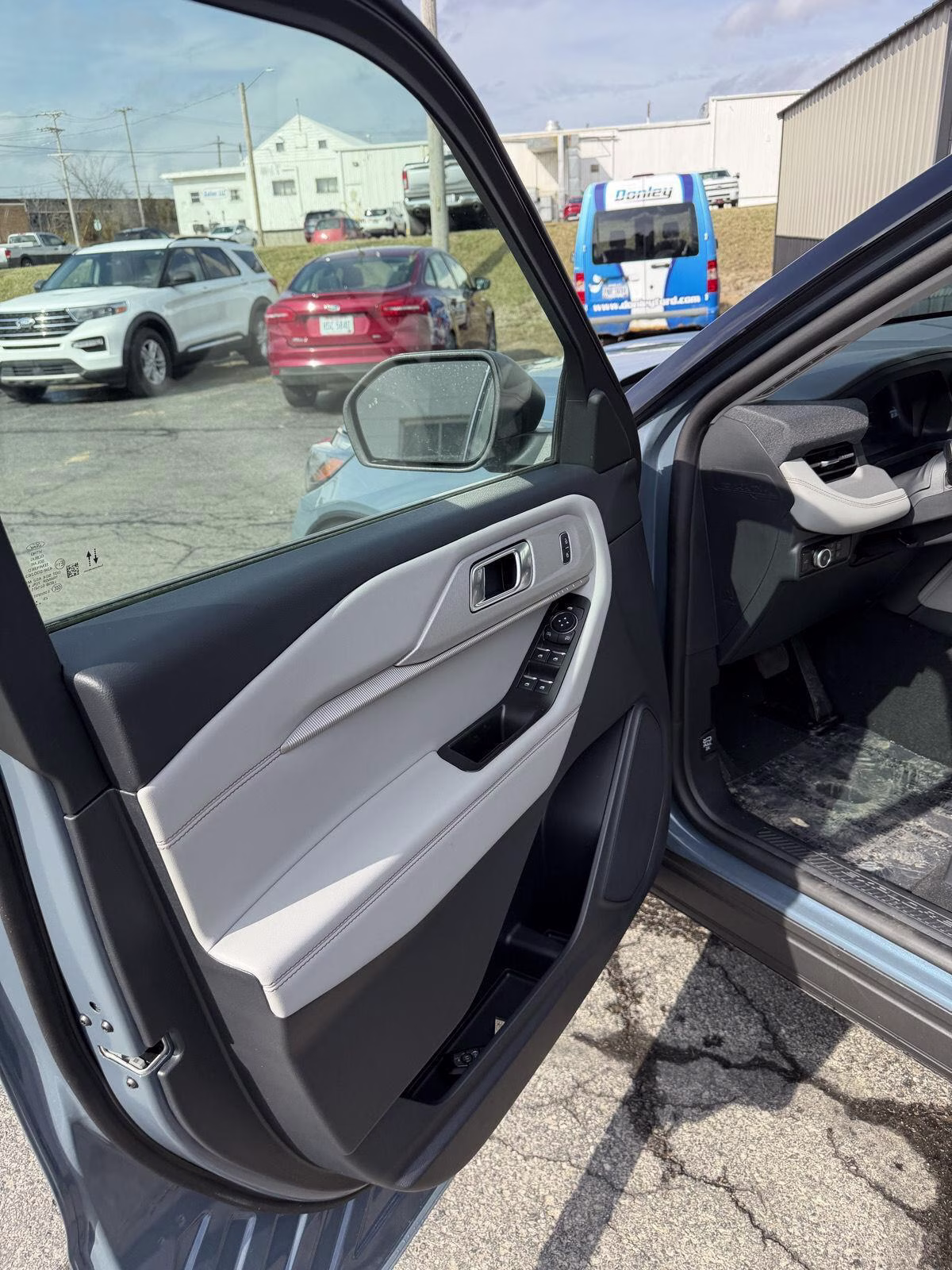 2026 Vapor Blue Ford Explorer Active 4X4 SUV